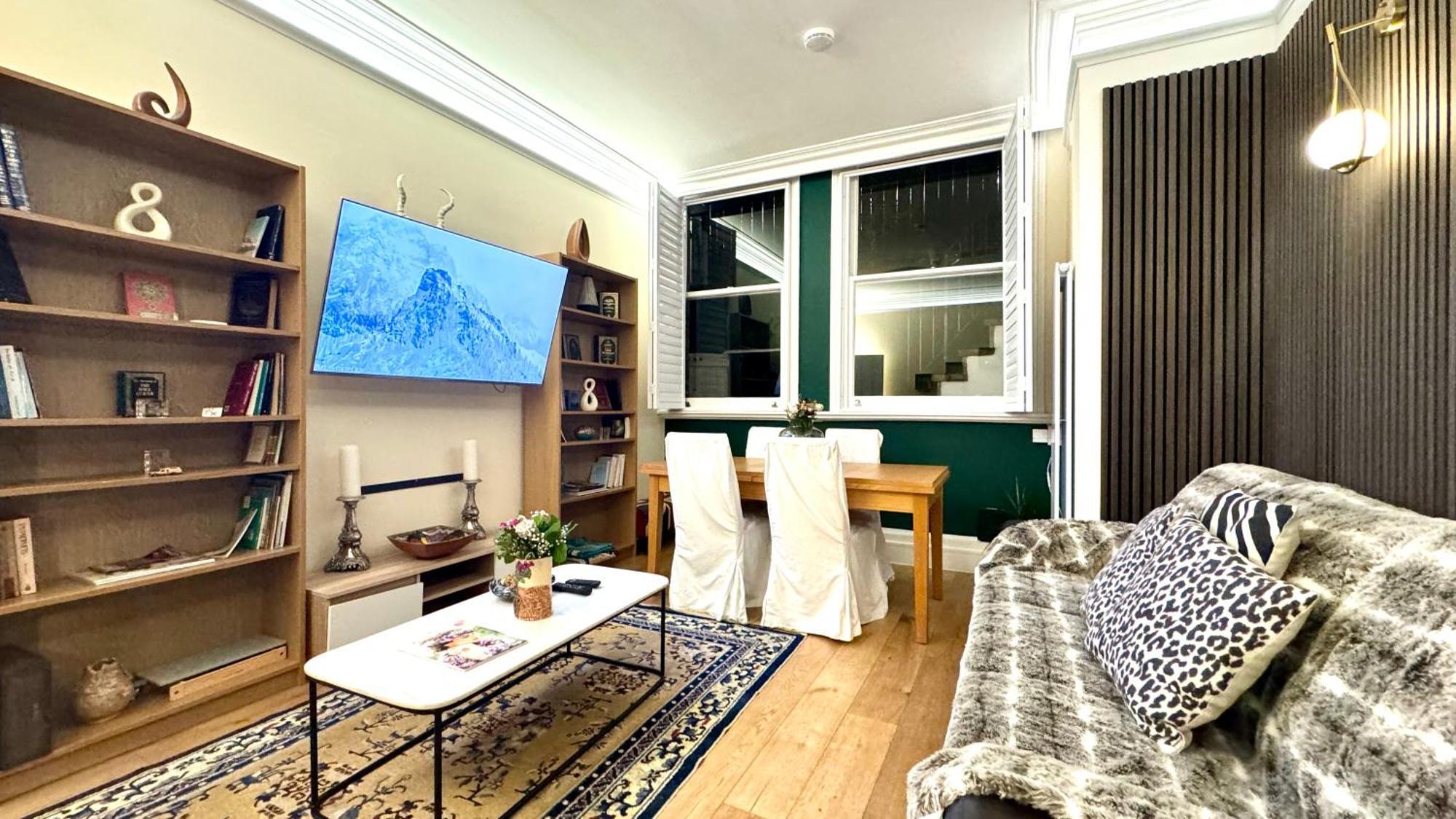 2 Bedroom Apartment In Central London South Kensington By Wild London Exterior foto